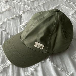 North face Green Women’s Hat